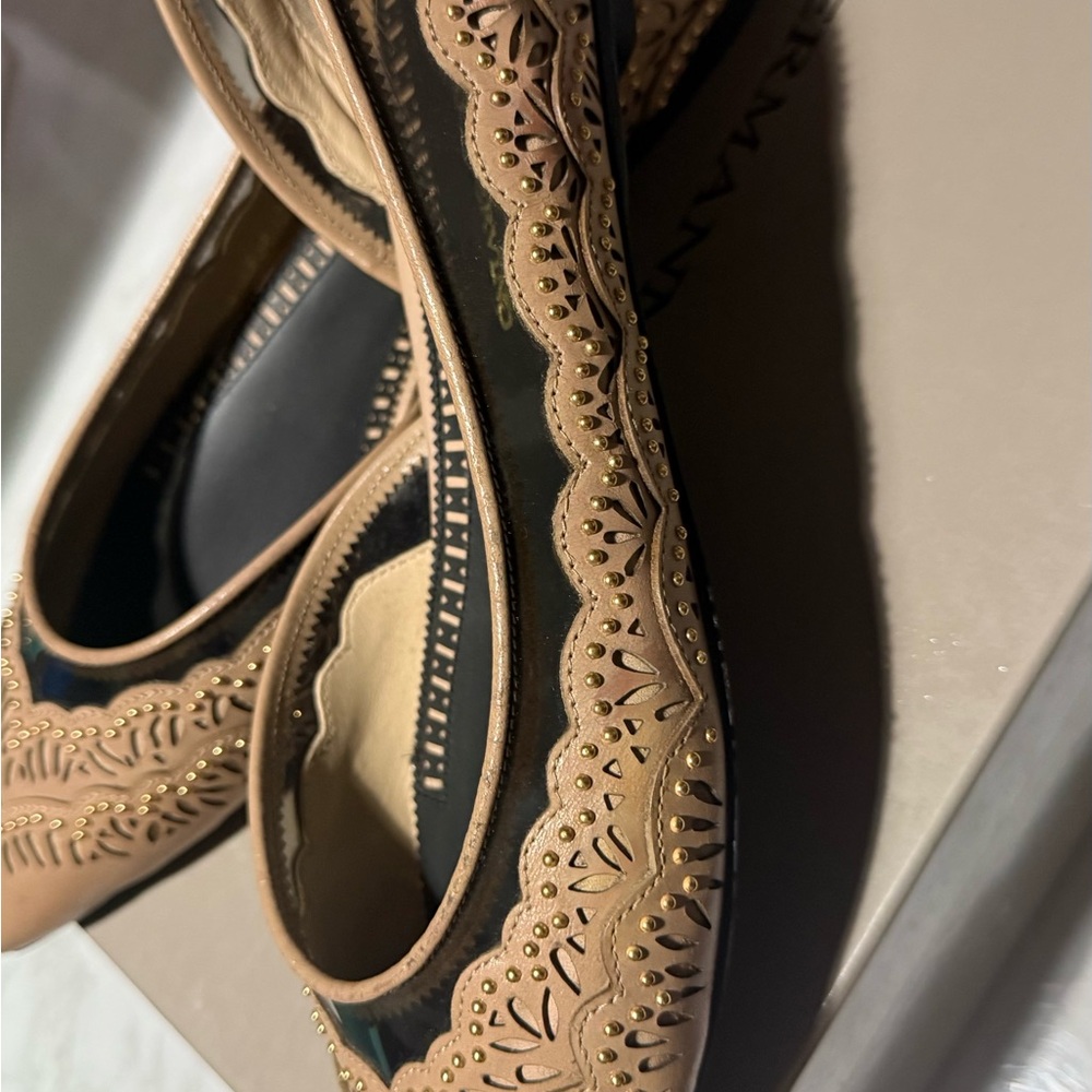 Ermanno Scervino Tan Laser-Cut Leather Flats - Picture 2 of 8